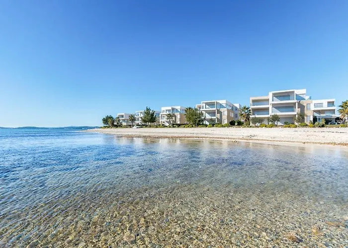 아파트 Luxury Slavica By The Sea,with Garden Sukošan