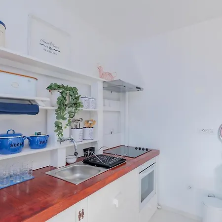 Luxury Slavica By The Sea,with Garden Сукошан