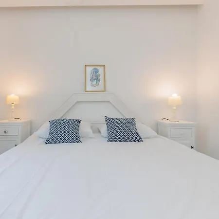 Luxury Slavica By The Sea,with Garden *