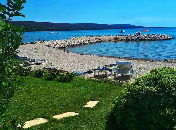 Luxury Slavica By The Sea,with Garden *